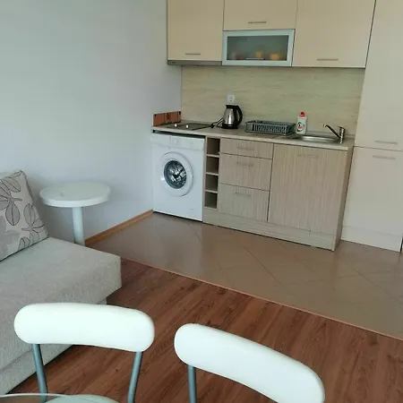 In Grand Kamelia Apartamento