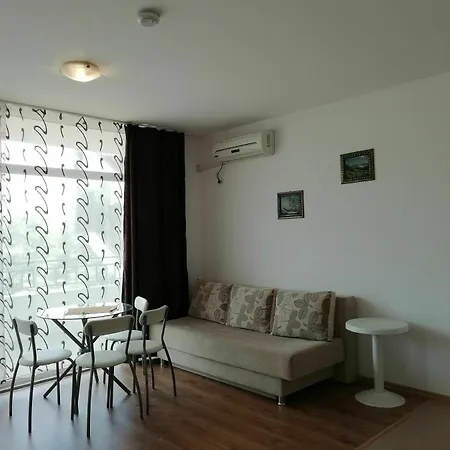 In Grand Kamelia Apartamento Sunny Beach
